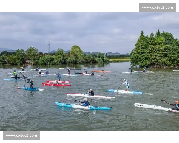 诸暨白塔湖：生态湿地里的桨板竞速赛